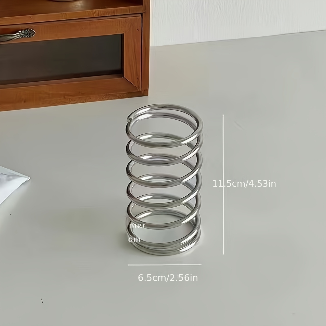 Держатель для зубных щеток из  – обзор и цена Tiny Home Bathroom Kit